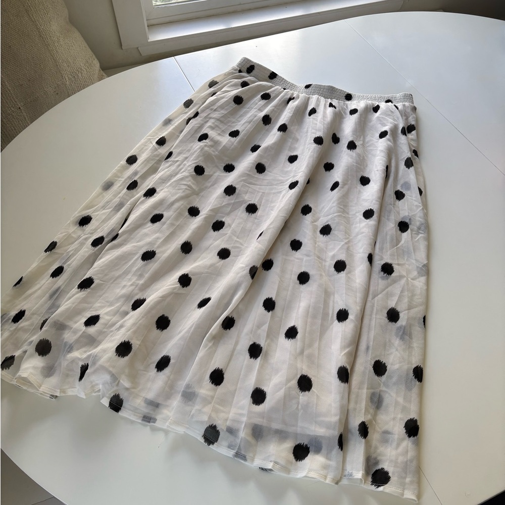 Polka Dot Pleated Skirt - Black and White